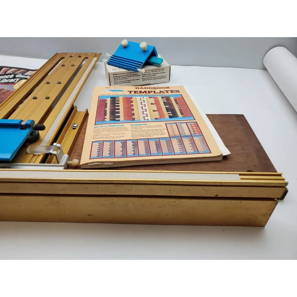 Incra Jig Fence Positioner Template Woodworking Router Dovetails Box Joint Books